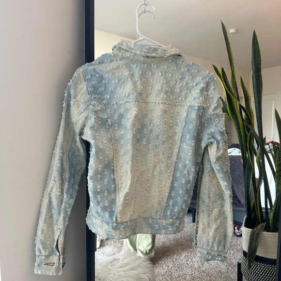 distressed denim jacket - Picture 4 of 5